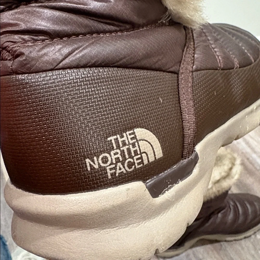 THE NORTH FACE THERMOBALL BOOTS
